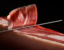 CORTANDO JAMÓN